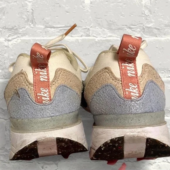 Nike Air Max Dawn GS ‘Sail Light Madder Root’ - Picture 5 of 7